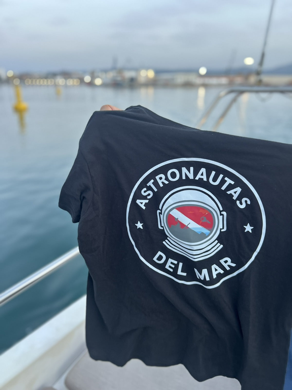Camiseta Astronautas del Mar. 15% dto